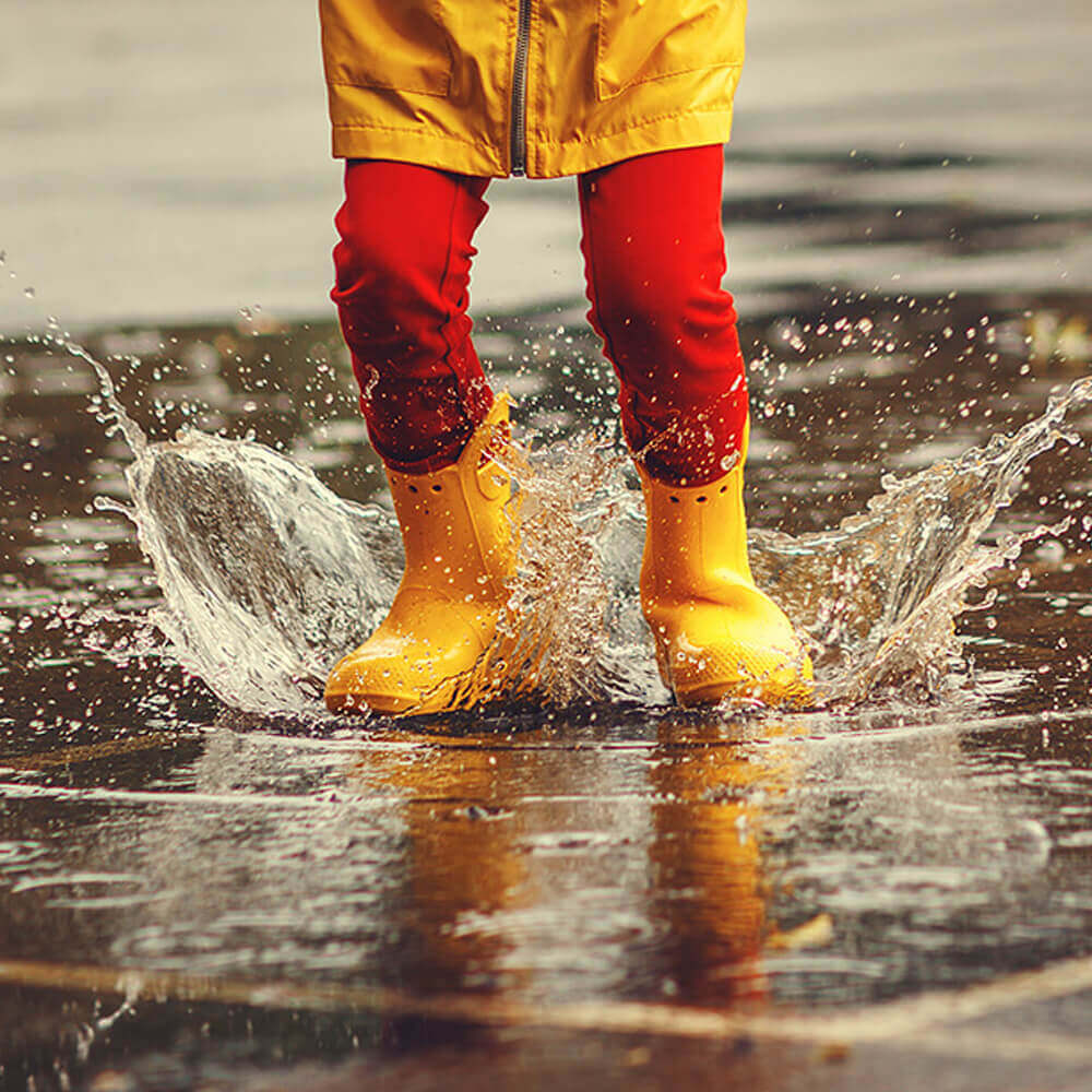 Proteggi le superfici dall’acqua uno strato trasparente e resistente Proteggi le superfici dall’acqua uno strato trasparente e resistente